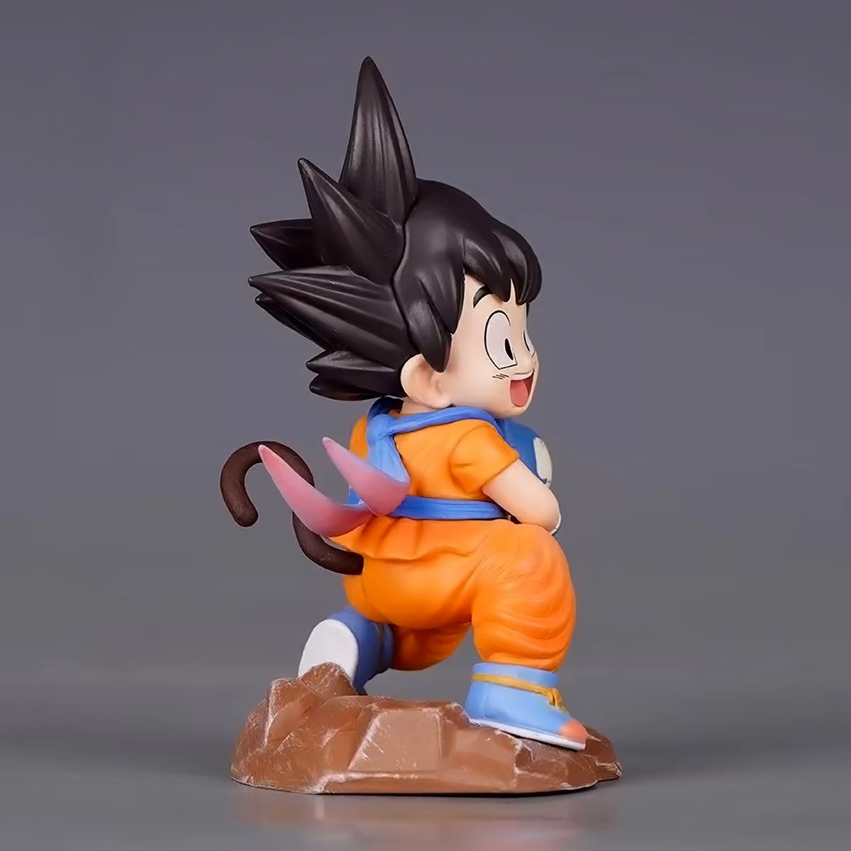 dragon ball - drt015 - kawaii figurine childhood son goku hold puaru action figures anime model doll collection desktop decoration toys gifts