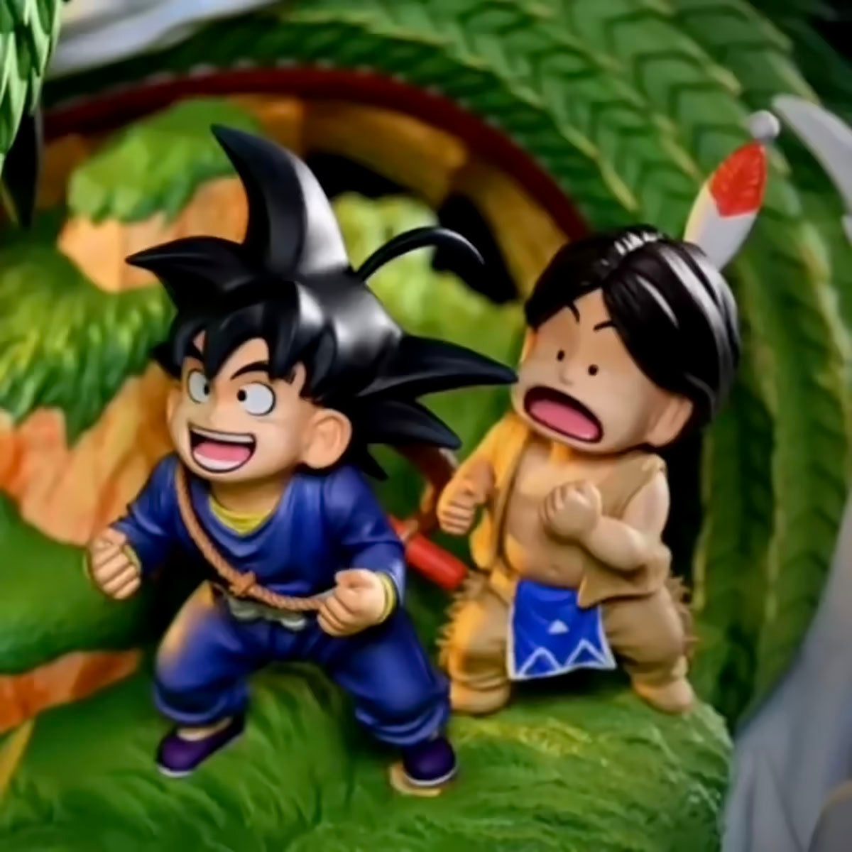 dragon ball - drt042 - anime dragon ball z shenlong and little goku figures anime characters shenlong ornaments pvc model toys gifts