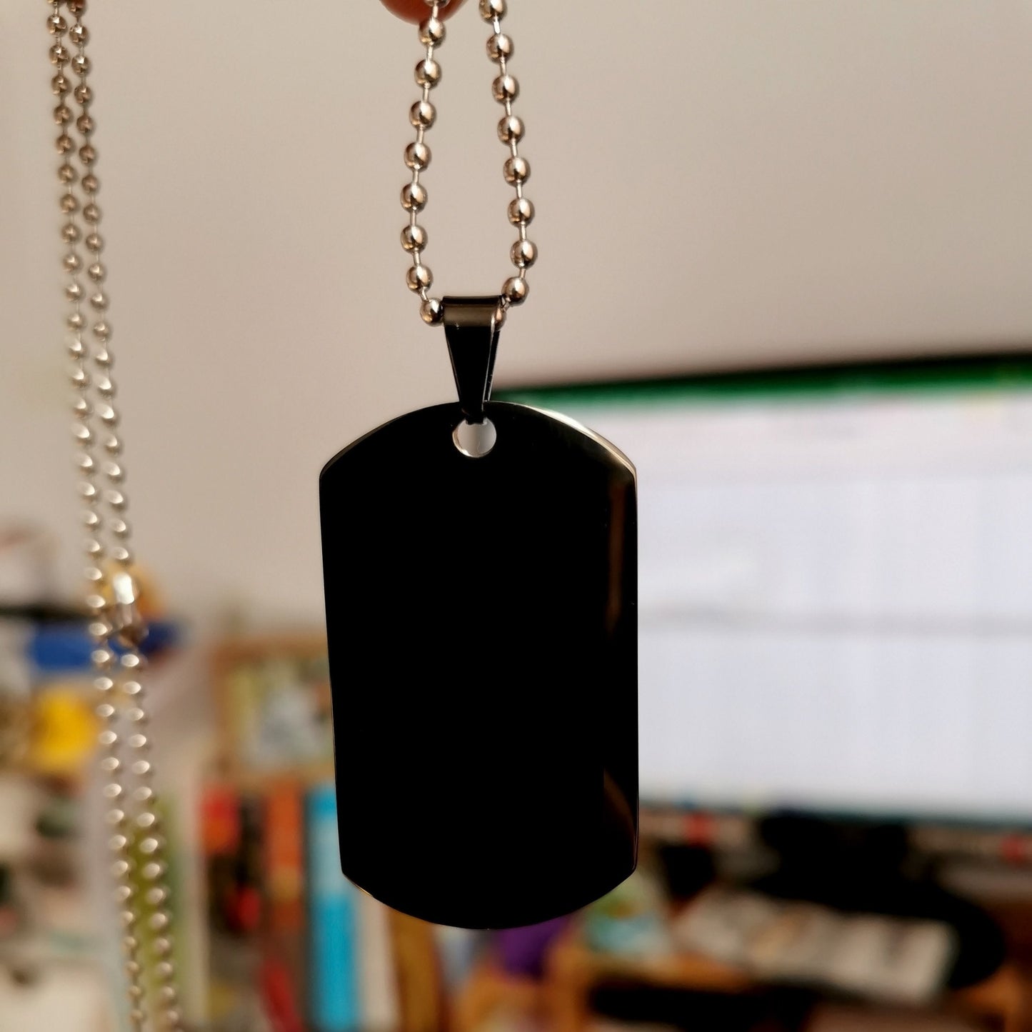 Engrave FFD011 - Call On Me Brother - German - Black Firefighter Dog Tag